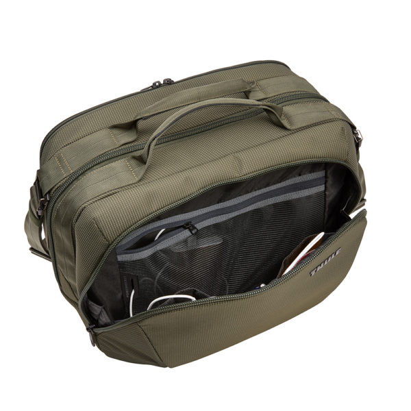 THULE CROSSOVER 2 Boarding – Image 3