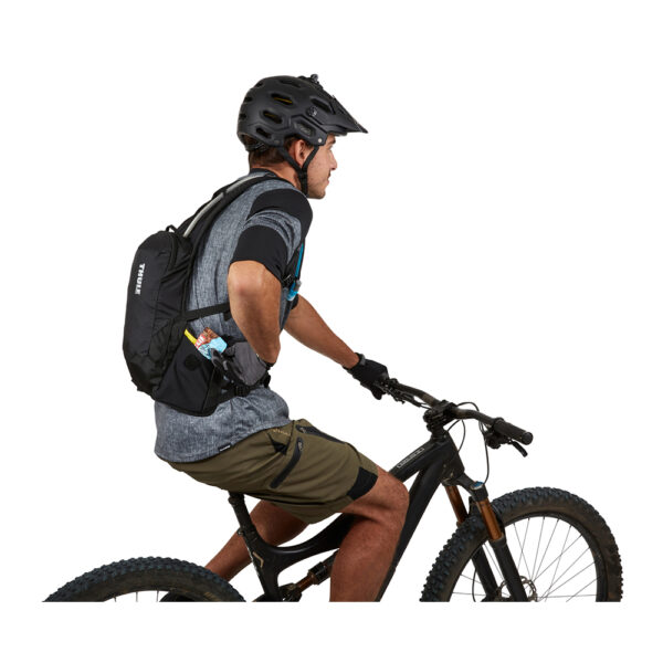 THULE VITAL 3L BLACK – Image 9
