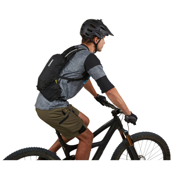 THULE VITAL 3L BLACK – Image 10
