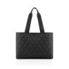 Il voit les choses en grand, notre classic shopper L. Lecture, trousse de maquillage, boisson... Vous n’aurez aucun mal à y glisser toutes vos affaires ! Avec sa répartition astucieuse et son design séduisant, ce sac à bandoulière deviendra rapidement l’un de vos accessoires préférés.