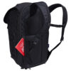 Le sac de voyage Thule Subterra 2 26 L est indispensable pour vos voyages, alliant un design moderne et élégant à des fonctionnalités adaptables comme la pochette de transport amovible et le volume extensible.