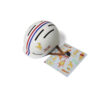 Conçue pour les enfants, par des enfants (dans l'âme), la collection Thousand Jr. Collection offre tout ce dont votre enfant a besoin pour rester en sécurité et exprimer son style unique sur la route. Conçue pour permettre aux enfants de rêver en grand, de s'exprimer et de créer leur propre monde, la collection est personnalisable, certifiée en matière de sécurité et conçue pour grandir avec votre enfant, pour des années de plaisir et de conduite en toute sécurité. Caractéristiques du produit Comprend le pack d'autocollants amovibles et réfléchissants Thousand Jr. pour encourager la créativité. Le système d'ajustement à cadran permet des réglages précis et permet au casque de grandir avec votre enfant. Sangles en cuir végétalien avec mentonnière pour plus de confort Fermeture magnétique d'une seule main, sans pincement 6 aérations et canaux de refroidissement intérieurs pour une ventilation active Coloris présentant des finitions et des matériaux haut de gamme, notamment soft touch et metallic gloss Casque léger de 390 g Convient à des tours de tête allant de 49 cm à 53 cm Conforme à la norme de sécurité CPSC des États-Unis pour les casques de vélo destinés aux personnes âgées de 5 ans et plus. Certifié pour les normes CE, CPSC et ASTM pour le cyclisme, le patinage à roulettes et le skateboard.