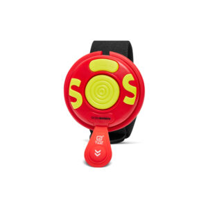 Pour le Kitesurf, la Wing, le windsurf a l'anse vata, homme à la mer... La nouvelle alarme de sécurité innovante est un compagnon essentiel pour la sécurité personnelle. La sirène SOS est une alarme portable et résistante à l'eau, pour vous mettre à l'aise lorsque vous êtes sur l'eau. Son design lumineux, sa grande tirette et sa sangle réglable garantissent qu'il est facile à utiliser sous la pression d'une urgence, lorsque vous n'avez peut-être pas le souffle nécessaire pour siffler.