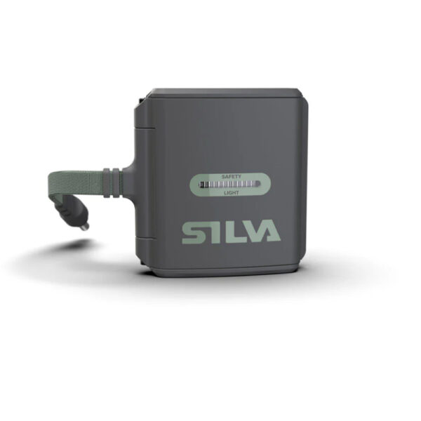 Lampe frontale Silva TRAIL RUNNER FREE 2 Idéale pour les passionnés de running et d’entraînements prolongés la Silva Trail Runner Free 2 combine légèreté, confort et performance pour vous accompagner même sur de longues distances. La version hybrid est légèrement plus puissante pour le mode pleine puissance. Version Hybrid : Livrée avec une batterie rechargeable, et à la possibilité d'être utilisée également avec 3 piles alcalines AAA, Version à pile : Livrée avec 3 piles alcalines AAA.
