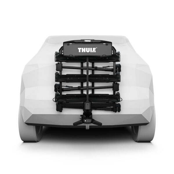 Thule OutPace est une plateforme de vélo légère et compacte capable de transporter jusqu'à trois vélos