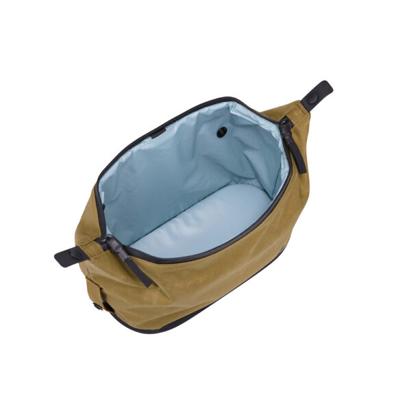 Bagagerie THULE en Nouvelle Calédonie, sac à dos, bandoulière pratiques pour passeport et accessoires. Valises cabines légères compatible Aérien. Disponible sur Nouméa chez Escape New Caledonia et au Concept Store quartier latin. Parfait pour les aventuriers. Les agences de voyages vous conseillent la bagagerie THULE pour vos vacances et votre business. Un trek, une rando ? Nous avons ce qu'il faut chez Escape New Caledonia