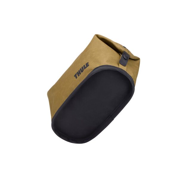 Bagagerie THULE en Nouvelle Calédonie, sac à dos, bandoulière pratiques pour passeport et accessoires. Valises cabines légères compatible Aérien. Disponible sur Nouméa chez Escape New Caledonia et au Concept Store quartier latin. Parfait pour les aventuriers. Les agences de voyages vous conseillent la bagagerie THULE pour vos vacances et votre business. Un trek, une rando ? Nous avons ce qu'il faut chez Escape New Caledonia