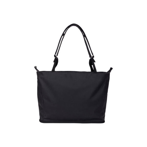 Bagagerie THULE en Nouvelle Calédonie, sac à dos, bandoulière pratiques pour passeport et accessoires. Valises cabines légères compatible Aérien. Disponible sur Nouméa chez Escape New Caledonia et au Concept Store quartier latin. Parfait pour les aventuriers. Les agences de voyages vous conseillent la bagagerie THULE pour vos vacances et votre business. Un trek, une rando ? Nous avons ce qu'il faut chez Escape New Caledonia