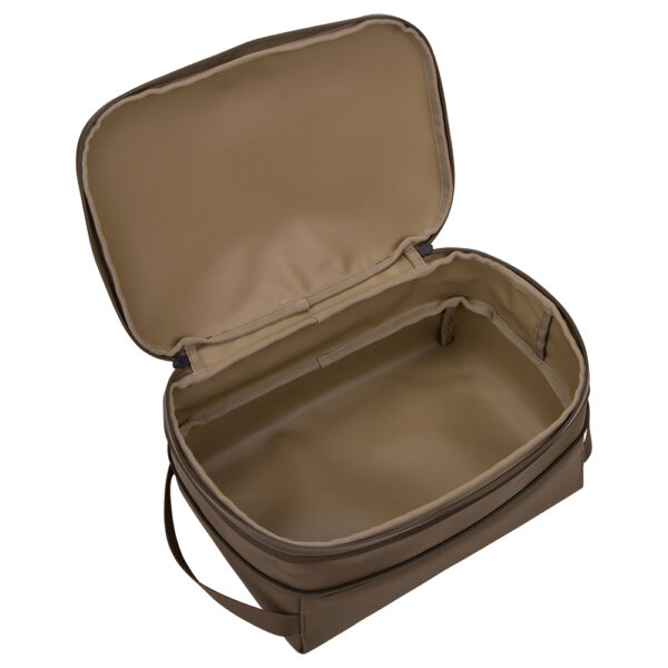 Bagagerie THULE en Nouvelle Calédonie, sac à dos, bandoulière pratiques pour passeport et accessoires. Valises cabines légères compatible Aérien. Disponible sur Nouméa chez Escape New Caledonia et au Concept Store quartier latin. Parfait pour les aventuriers. Les agences de voyages vous conseillent la bagagerie THULE pour vos vacances et votre business. Un trek, une rando ? Nous avons ce qu'il faut chez Escape New Caledonia