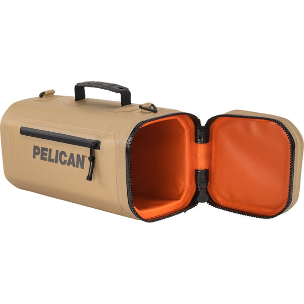 La glacière sac à dos Peli™ Dayventure a été conçue de manière unique en gardant à l'esprit le maximum de polyvalence. Cette glacière sac à dos robuste, mais légère, est dotée de deux compartiments de stockage isolés. Le fond est un compartiment dédié à la glacière, doté d'une fermeture Éclair étanche, qui conserve le froid toute la journée (elle est plus performante lorsqu'elle est utilisée avec un Ice Pack Peli™) et qui convient parfaitement à un pack de 6 canettes. Avec une large ouverture et une isolation thermique, la partie supérieure peut être utilisée comme compartiment supplémentaire pour la glacière, ou pour un stockage séparé à l'abri de l'humidité. La coque extérieure résistante à l'eau, durable et indéchirable est associée à une base moulée par compression qui permet au sac à dos de tenir debout tout seul. Disponible à Noumea PELICAN Nouvelle calédonie. Revendeurs