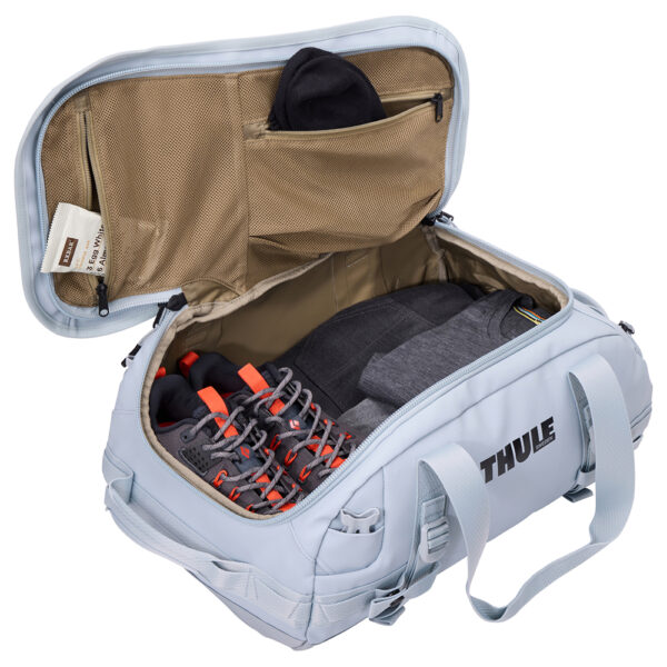 THULE CHASM 30L DUFFEL SOFT BLUE – Image 2
