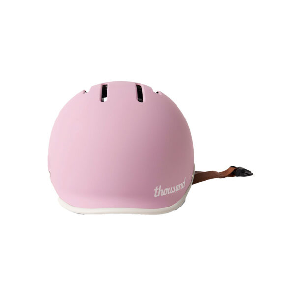 Casques Vélo Thousand en Nouvelle Calédonie. Rouler à Nouméa est très simple en vélo.