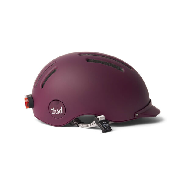 Casques Vélo Thousand en Nouvelle Calédonie. Rouler à Nouméa est très simple en vélo.