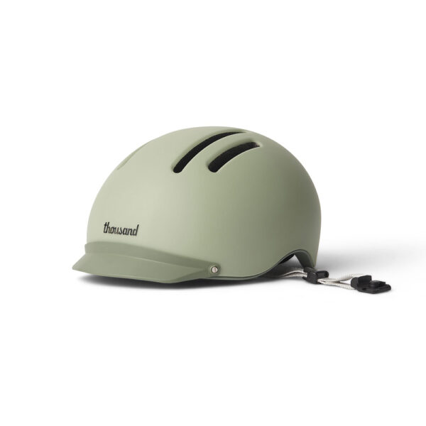 Casques Vélo Thousand en Nouvelle Calédonie. Rouler à Nouméa est très simple en vélo.