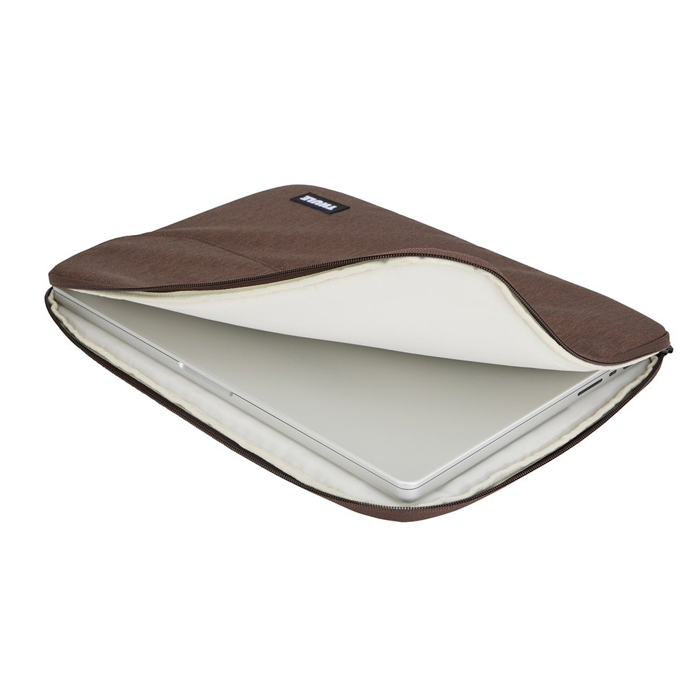 THULE LITHOS SLEEVE 16inch Macbook Nuanced Brown – Image 5