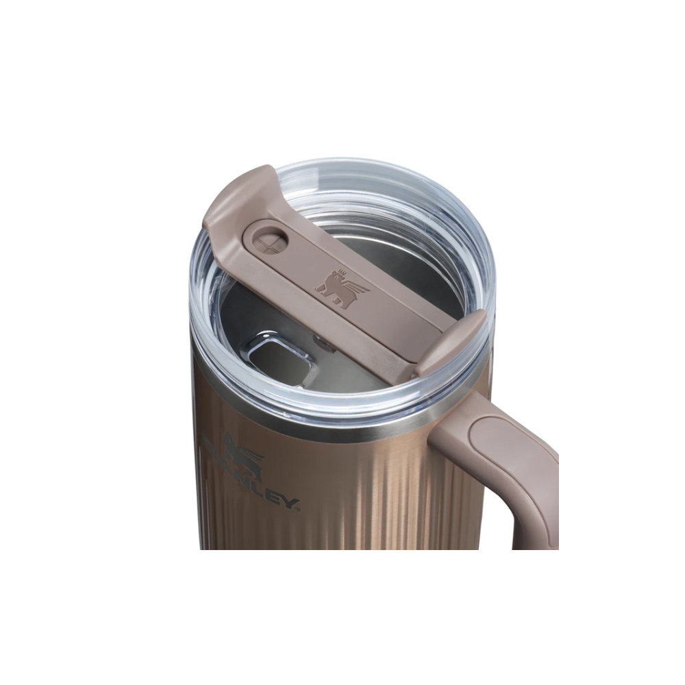 STANLEY The Quencher H2.0 FlowState Tumbler 1.18 L Pale Gold Shine – Image 3