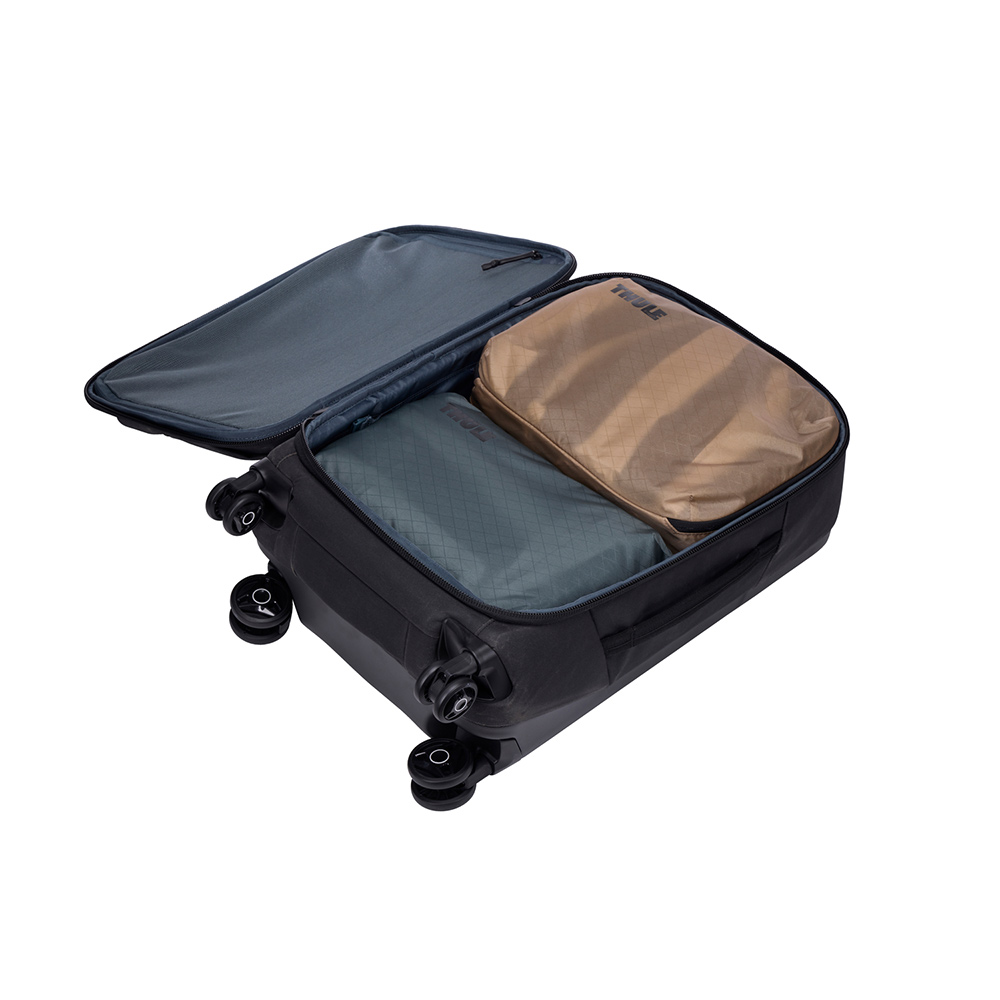 THULE Clean Dirty Packing Cube Gentle Beige – Image 10