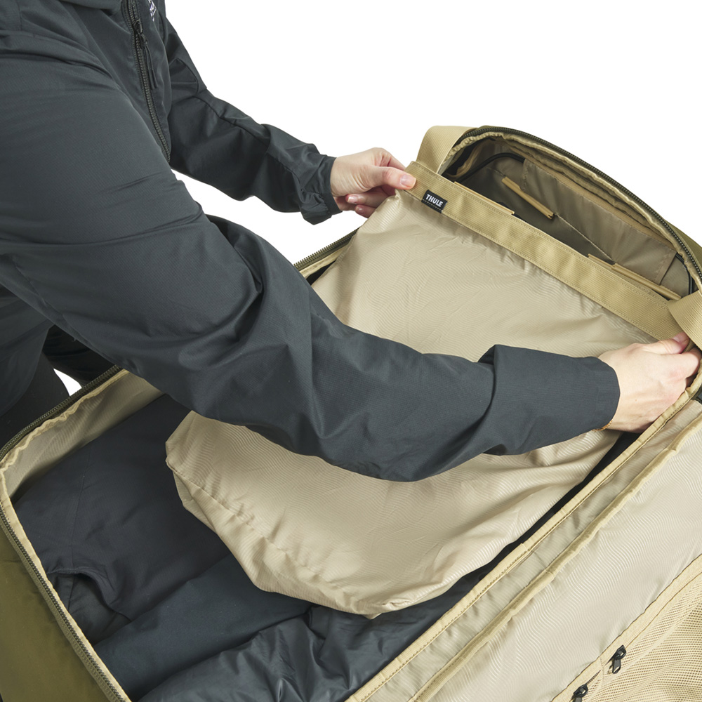 THULE ENROUTE 90L ROLLING DUFFEL – VERT NATUREL – Image 8