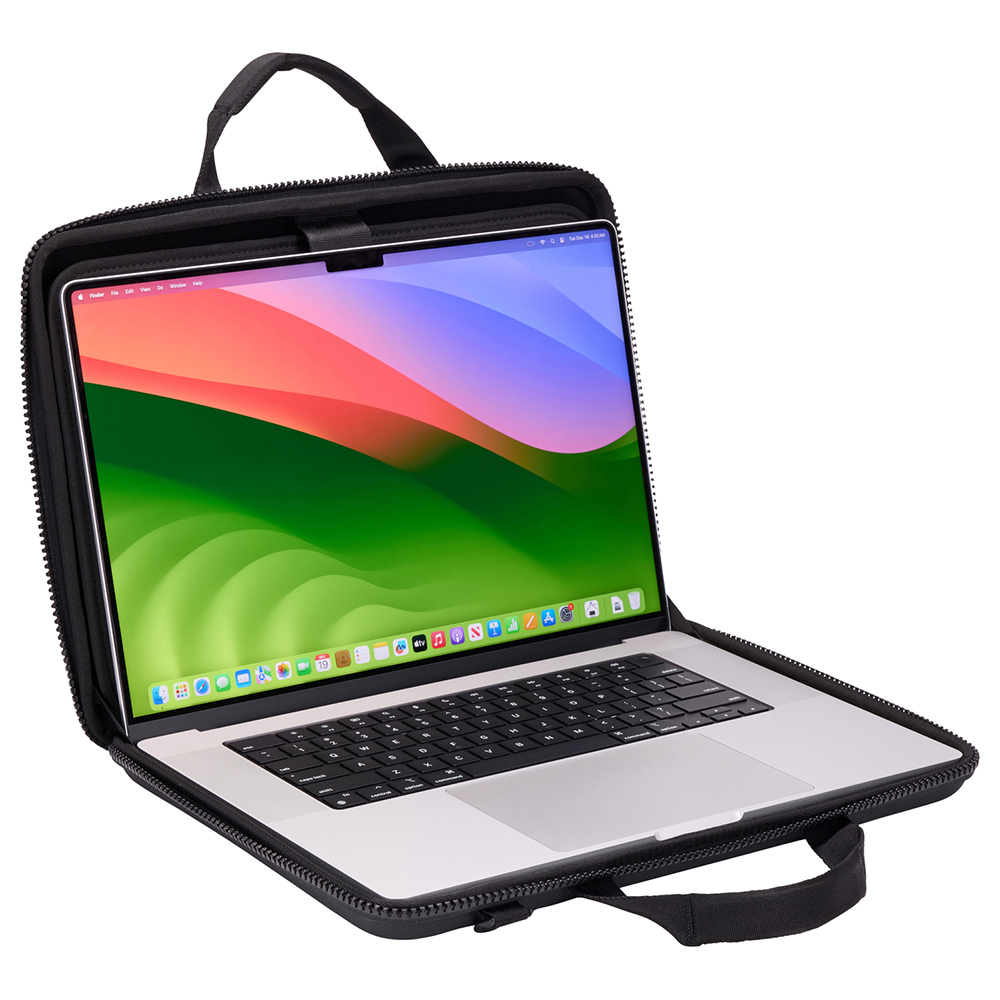 THULE Gauntlet 5 Attache Macbook 16" in Black – Image 3
