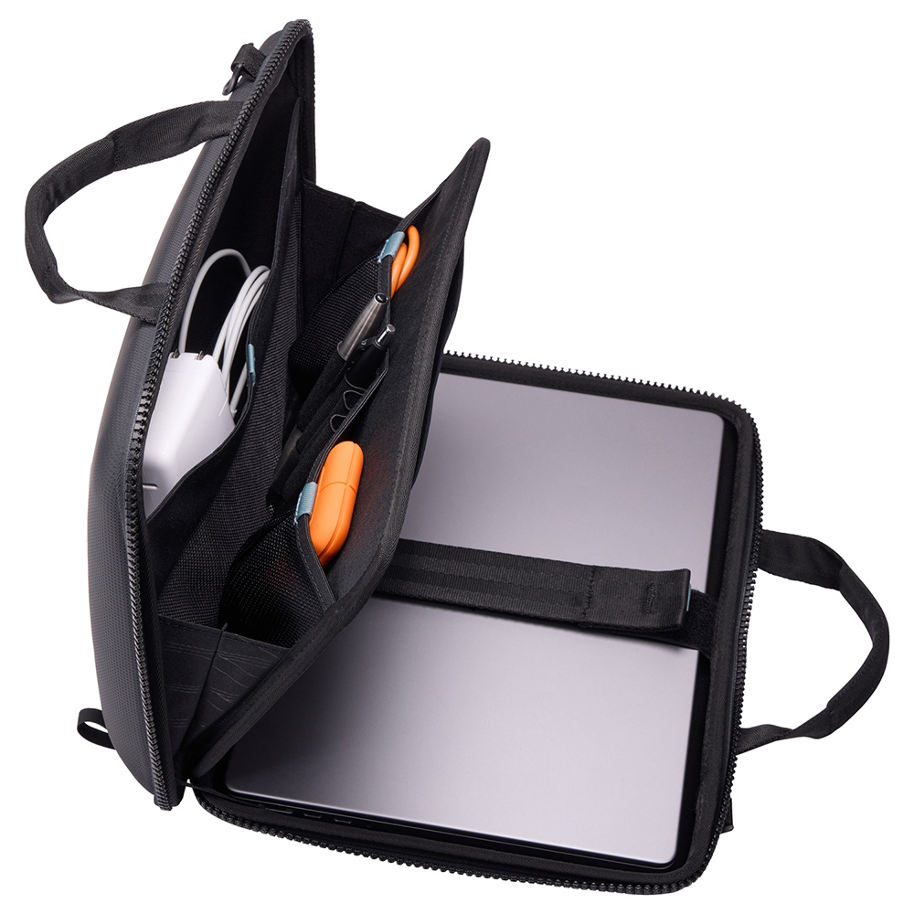 THULE Gauntlet 5 Attache Macbook 14 in Black – Image 2